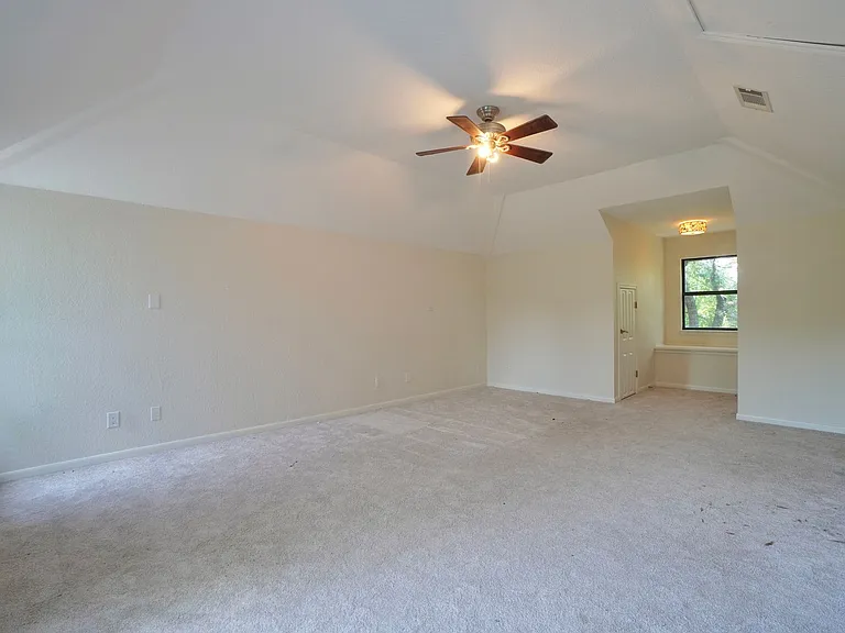 8 Woodhollow Trl — Photo 33
