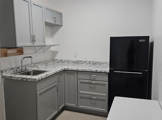 1675 N Bluebird Ln, Homestead, FL 33035