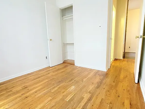 338 East 15th Street image 7 of 11