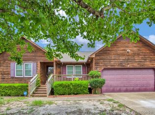 3862 S Sturbridge Dr, Hope Mills, NC 28348
