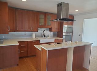 627 Hawkins Rd, Selden, NY 11784