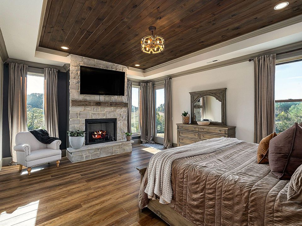 25th image of this home