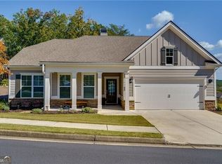 329 Cherokee Dr, Waleska, GA 30183