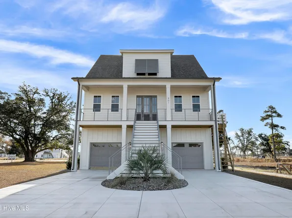 401 Salt Meadow Court, Holly Ridge, NC 28445