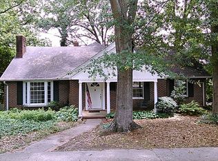 1188 Riverside Dr, Gainesville, GA 30501