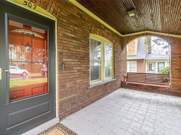 3rd image of 507 5th Ave