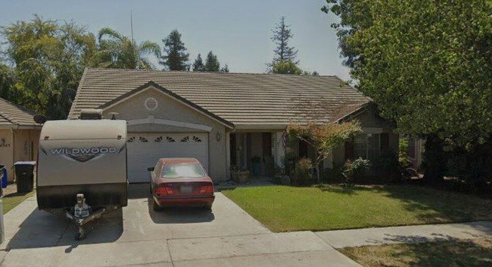 1st image of 4303 W Russell Ave