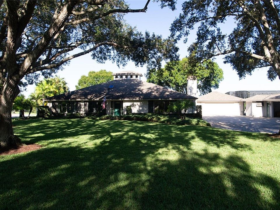 1st image of 869 Robin Ln