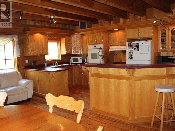 2nd image of 58 Bubas Ln