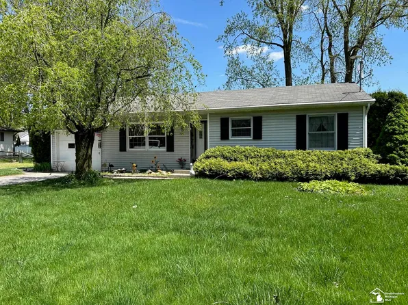 7330 Elmwood Rd, Temperance, MI 48182