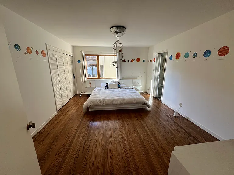 516 Cragmont Ave — Photo 6