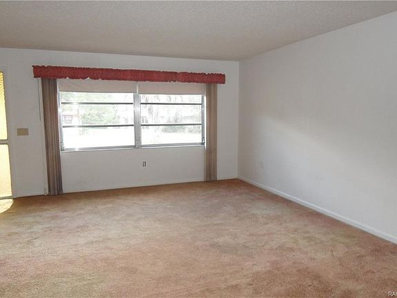 5th image of 5556 W Pine Cir