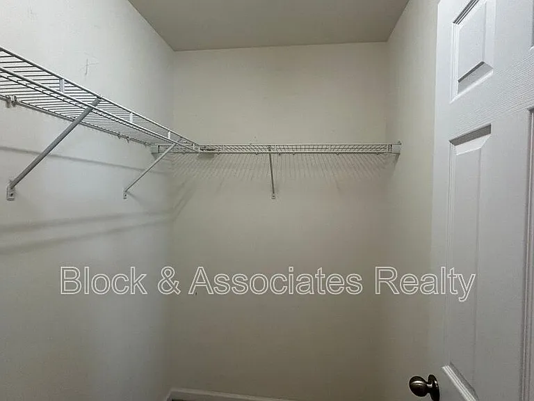 5147 Fiddlers Run Dr — Photo 8