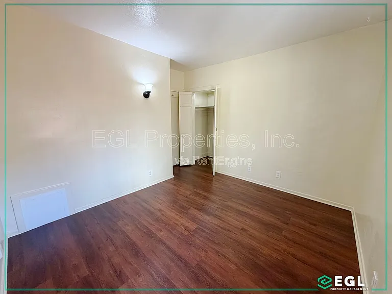 4861 W 23rd St — Photo 8