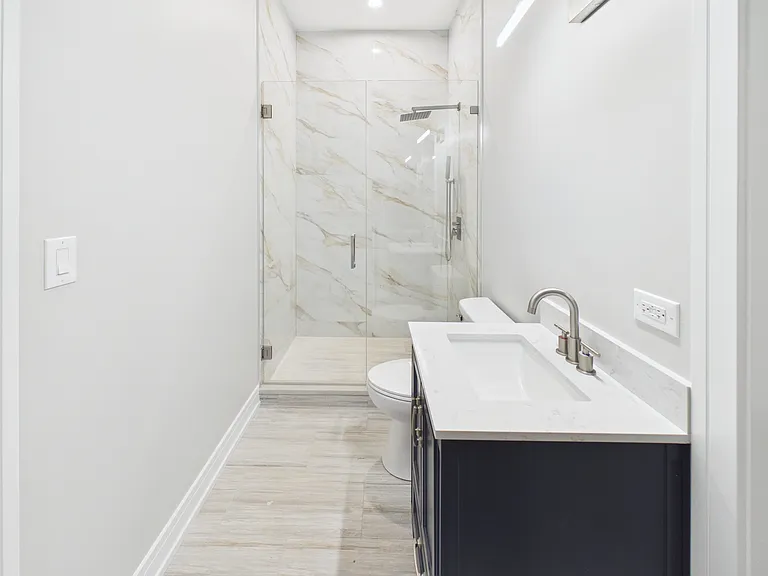 4055 S Prairie Ave #3 — Photo 17