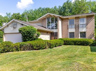 3528 Riverside Dr, Wilmette, IL 60091