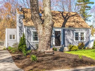 28 Eames St, North Reading, MA 01864