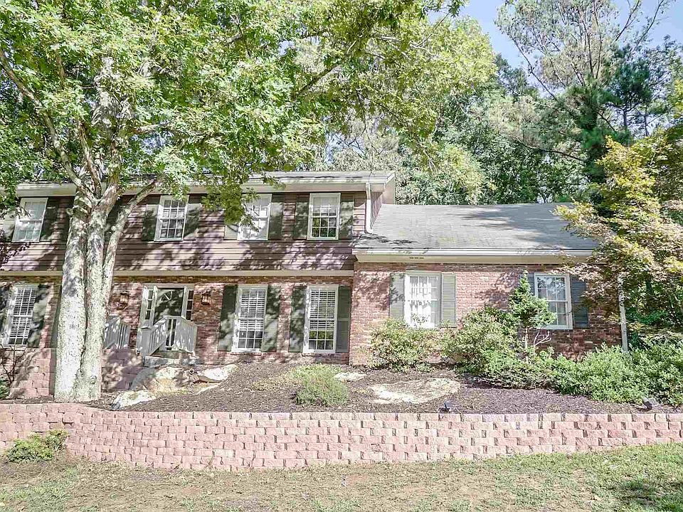 1st image of 1910 Branch Valley Dr