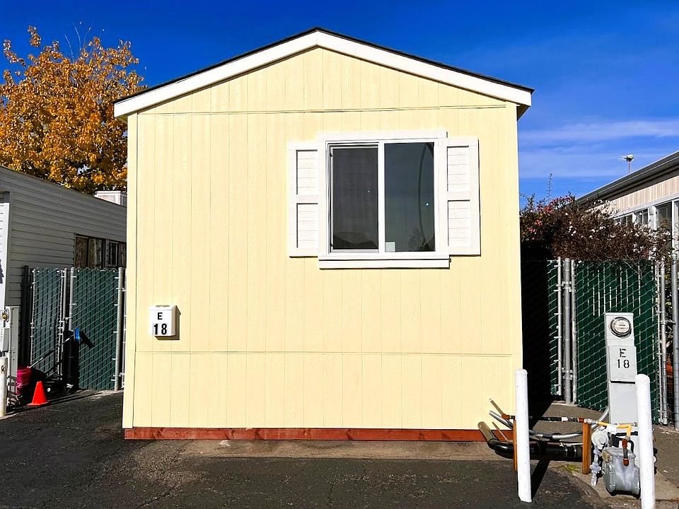 1st image of 2130 Redwood Hwy Space E18