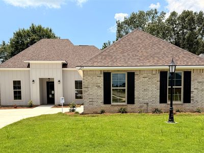 185 Lessie Dr, Stonewall, LA, 71078
