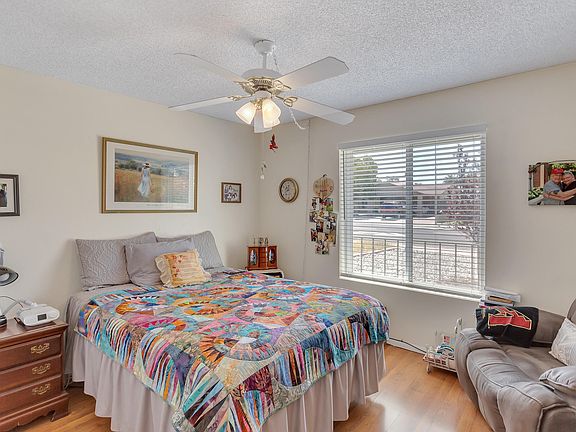 4th image of 6344 W Sunnyslope Ln