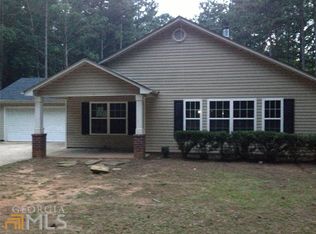 817 Kelly Farm Rd, Newnan, GA 30265