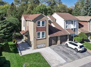 6 Wiles Ct, Aurora, ON L4G3N5