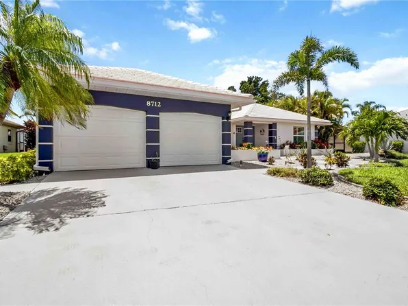 8712 53rd Ave W, Bradenton, FL 34210