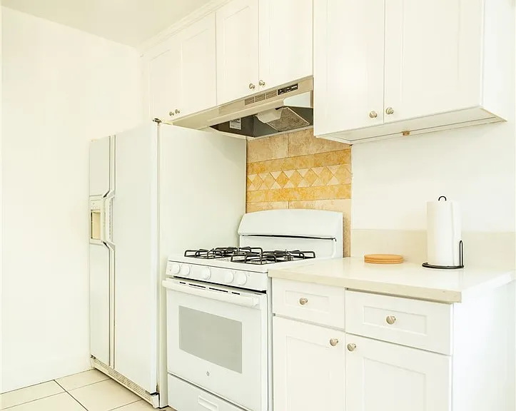 45 N Meridith Ave #45 — Photo 12