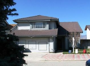 435 Sherwood Pl, Tehachapi, CA 93561