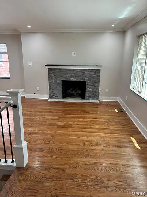 4 bed, 3.0 bath, 1526 sqft, $2,995 — Photo 2