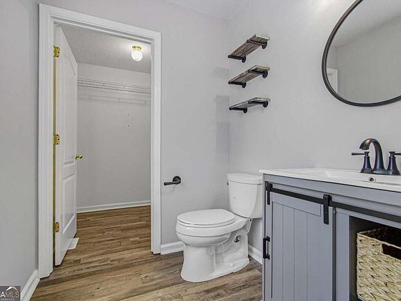 4th image of 315 Rampart St