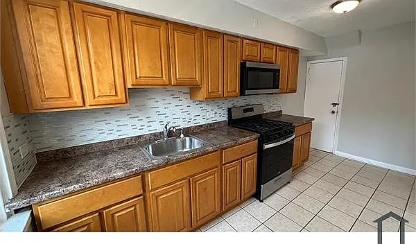 6608 Kindred St — Photo 7