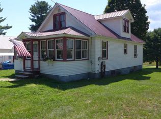 383 Lake Ave, Lake Luzerne, NY 12846
