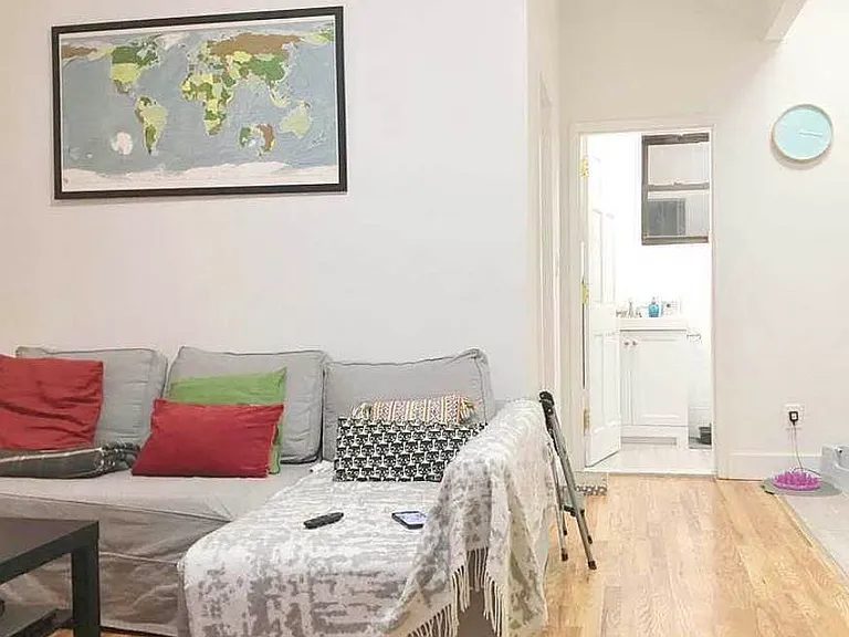 1699 Lexington Ave #2A — Photo 3
