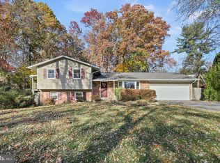 10242 Bradley Ln, Columbia, MD 21044