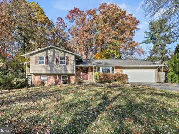 10242 Bradley Ln, Columbia, MD 21044
