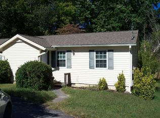 2902 Midfield Cir SE #B, Cleveland, TN 37323