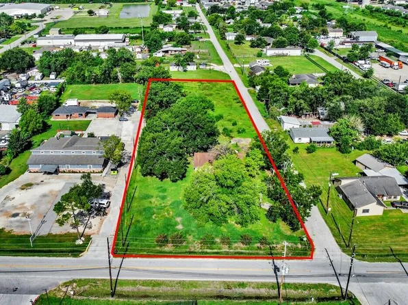 15511 Jessie Parker Rd, Sugar Land, TX 77498