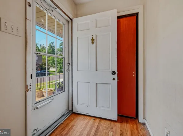 96 Dallas Ave, Newark, DE 19711