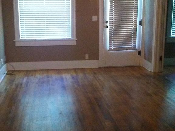 3rd image of 311 E Duffy St