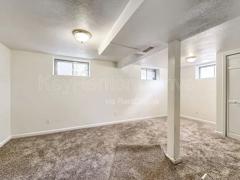 4195 Benton St — Photo 12