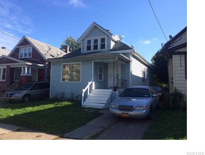 1st image of 123 Floss Ave
