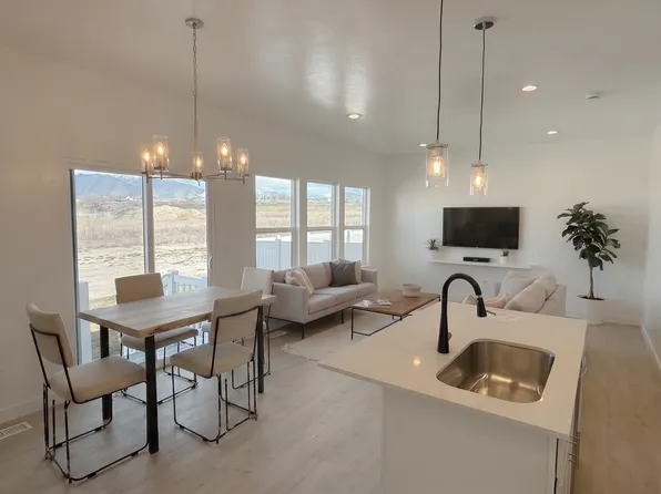 367 E 1480 N, Salem, UT 84653