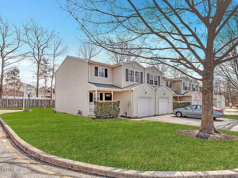 1st image of 14 Walnut Street #107