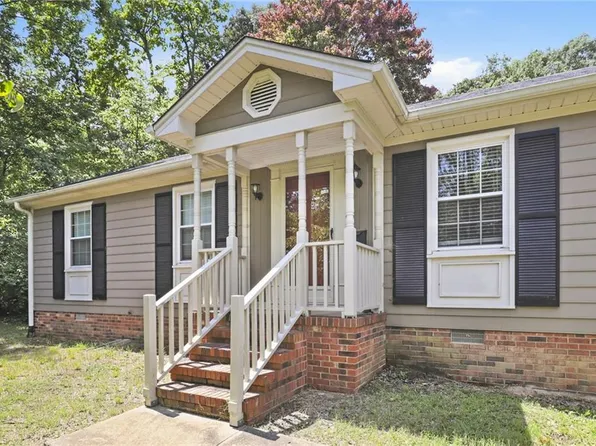 3104 Merryweather Rd, Greensboro, NC 27407