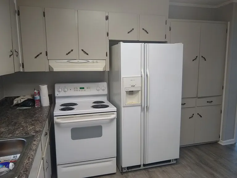 404 Sherrod Ave — Photo 6