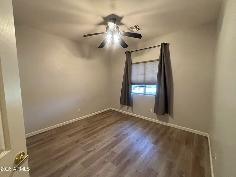 948 E Savannah Dr — Photo 52