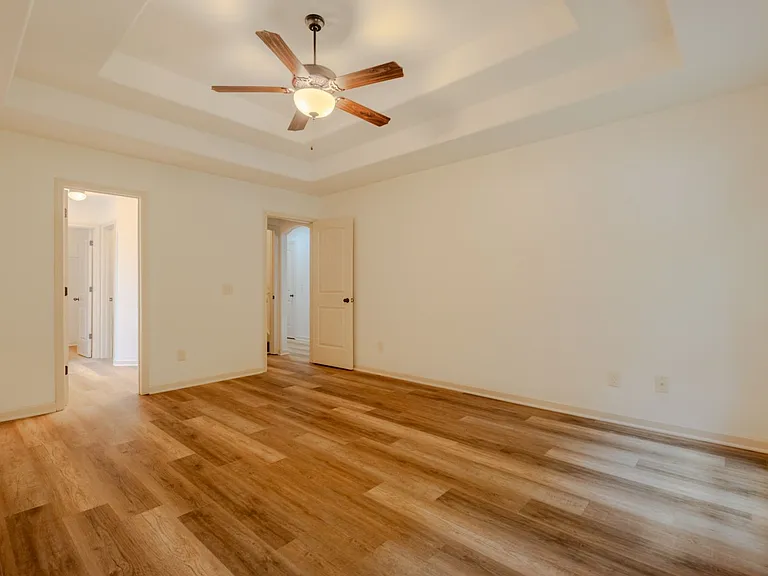115 Cypress Pl — Photo 11