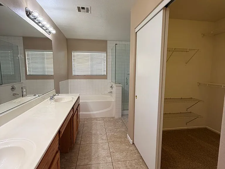 4824 Milorie Ct — Photo 22